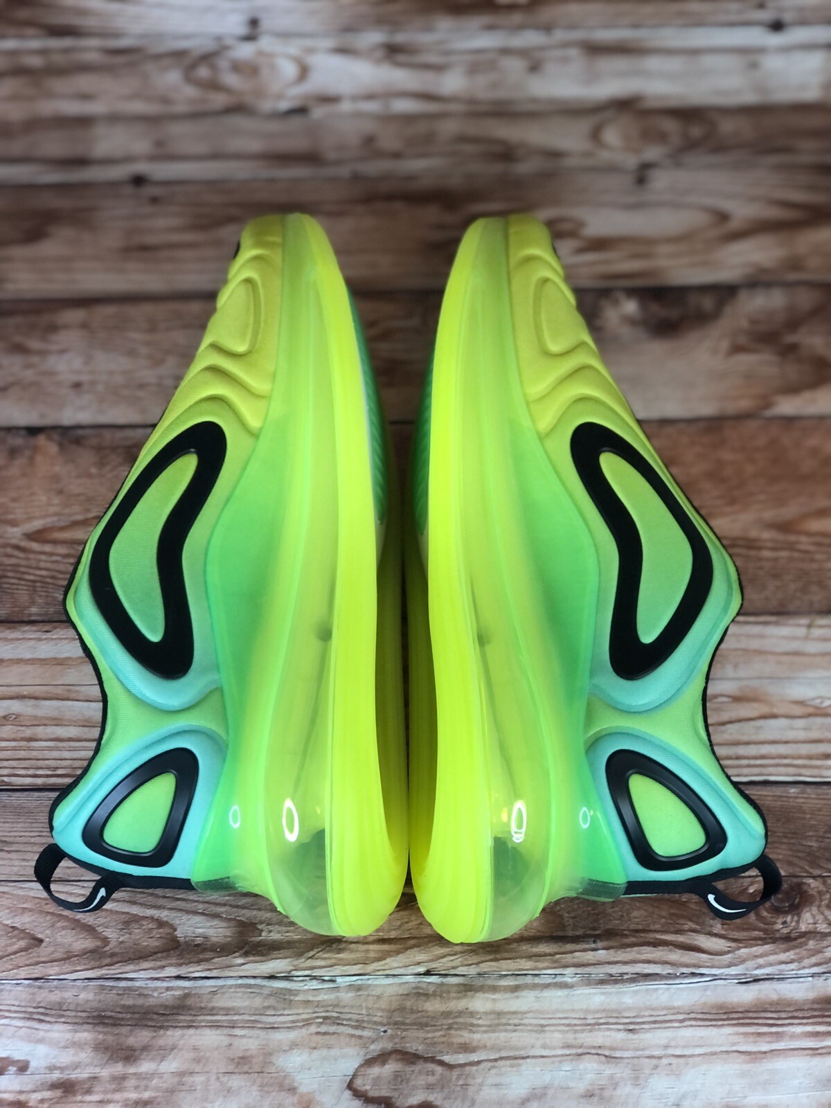 air max 720 volt green