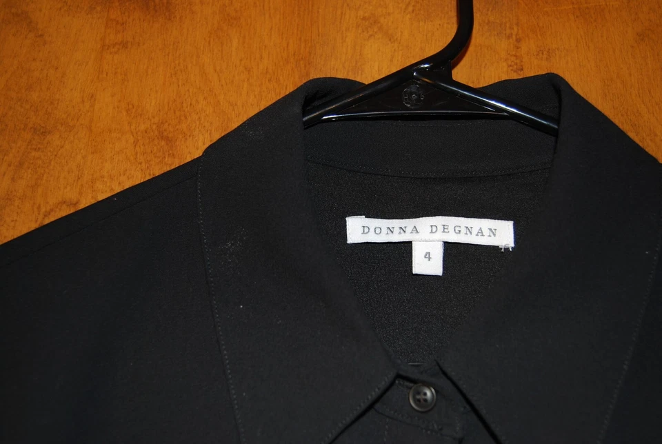 Chaqueta/camisa Donna Degnan negra peplum, talla 4 Foto 3 de 4