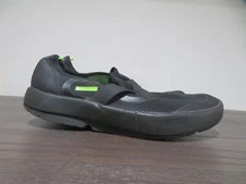 Oofos OOmg Fibre Low Mens 10.5 Shoes Black Recovery Sneaker Athletic Slip On