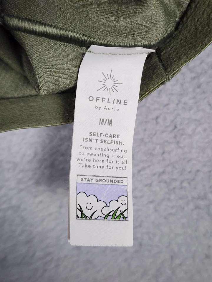 Offline by Aerie Tank Top Womens Medium Green Real Me Built-In Bra V Neck Cami - Image 4 of 4