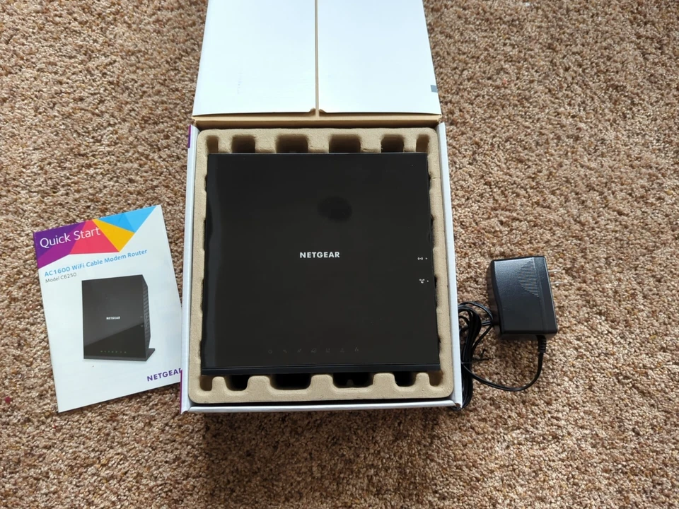 NETGEAR AC1600 Wifi Cable Modem Router Combo C6250-100NAS - Image 4 of 4