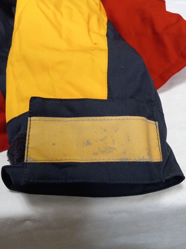 DHL Hipster Oversized Jacket Red Yellow Black Size XL - Picture 9 of 10