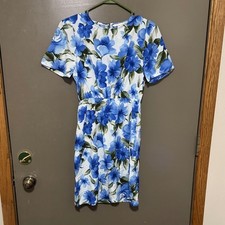 Womens Small Chic Blue Floral Mini Dress