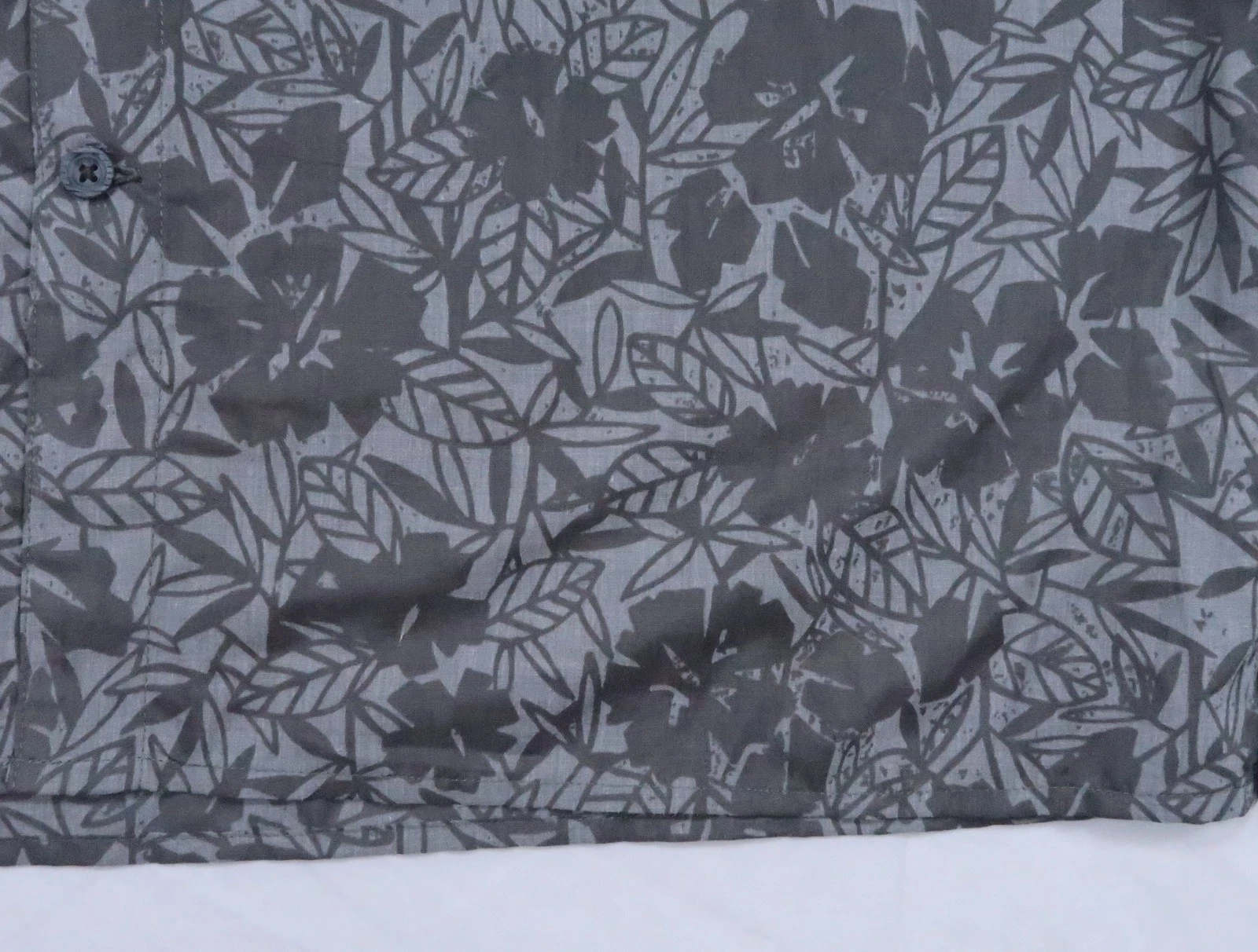 lightweight TRAVEL performance LEAF shirt HAWAIIAN MENS LARGE SS