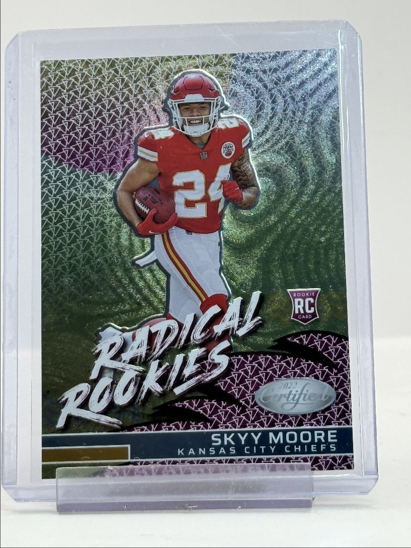 SKYY MOORE 2022 CERTIFIED RADICAL ROOKIES FOOTBALL SSP RC Q1787