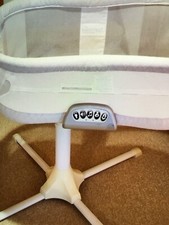 Halo Bassinet Swivel Bedside Sleeper, Premier Series, Lightly used