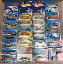 Hot Wheels VINTAGE LOT OF 24 CARDED  1 UNCARDED JAGUAR MK8 FROM 1996 to 2006
