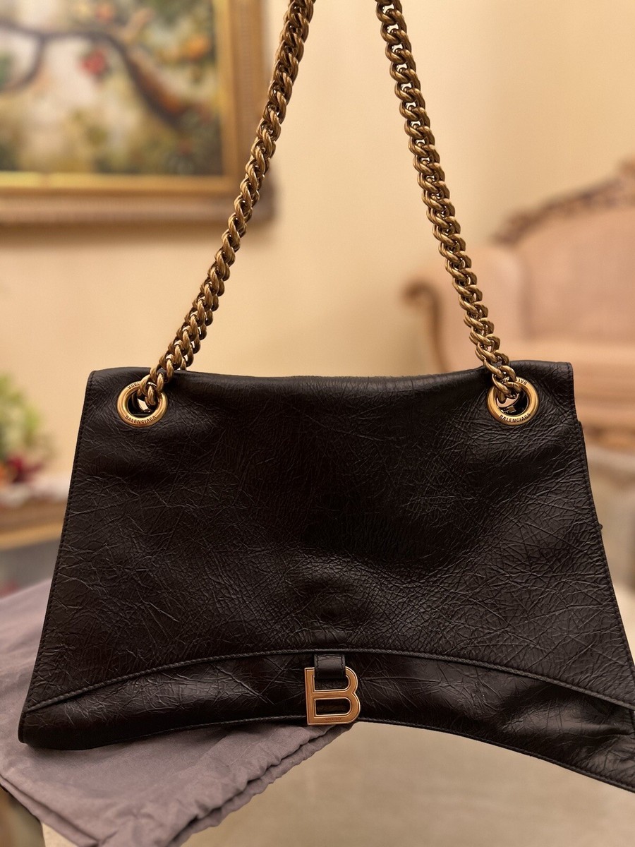 国内配送【BALENCIAGA】Crush ラージ レザー バッグ Balenciaga Crush Large Crackled Leather Black Shoulder Bag