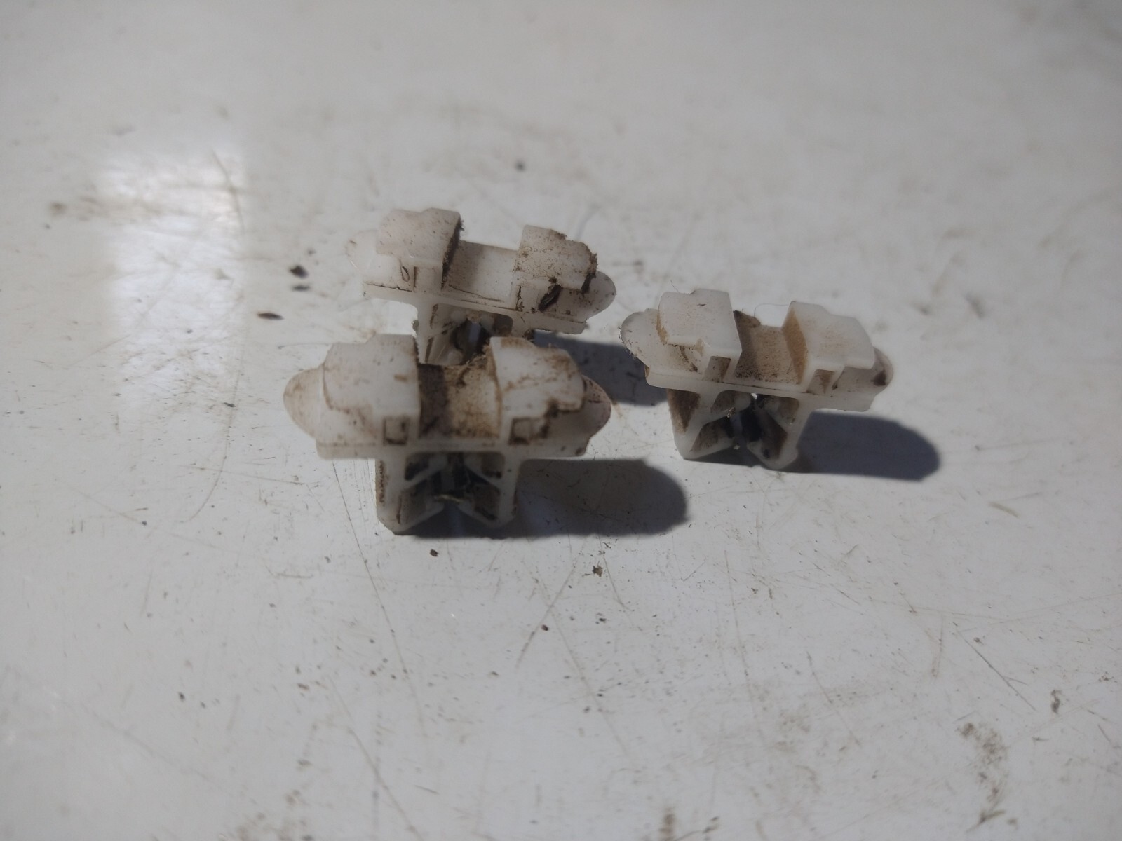 OEM Set of 3 Door Lock Rod Guide Clip Silverado Suburban Avalanche S10 ...