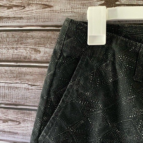 Old Navy Men's Shorts Size 30 Black Geometric Pattern Pockets NWT - Picture 4 of 9