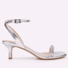 Jewel Badgley Mischka Charisma Sandal Size 9.5 New 90