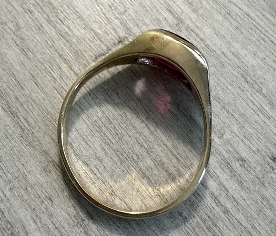 Size 10.75 Men's Mason Ring 14k Yellow Gold Lab-Created Ruby Masonic 4.1 Grams - Image 4 of 4