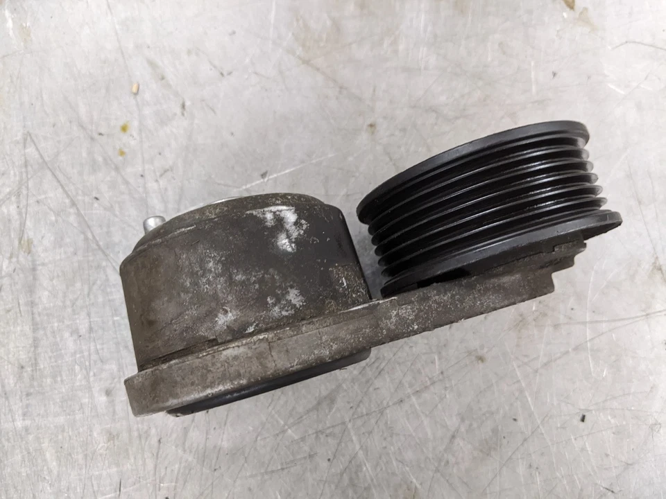 Serpentine Belt Tensioner From 2000 Chevrolet Blazer  4.3 - Image 4 of 4