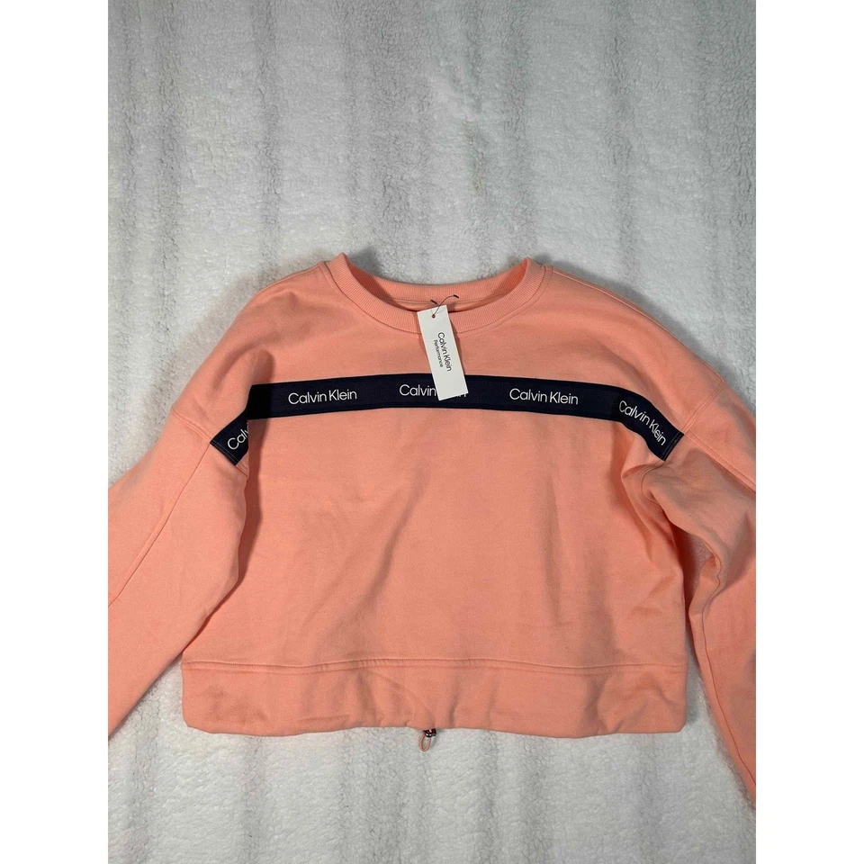 Moletom Calvin Klein Performance Cropped Logo Athleisure Peach Feminino M Novo com etiquetas - Imagem 2 de 4