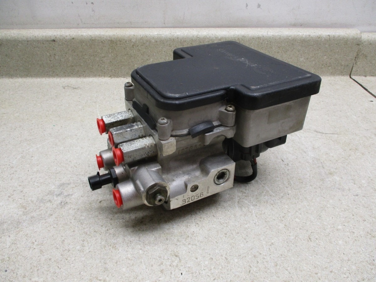 12765501 95 to 99 Escalade C1500 C2500 Anti-Lock ABS Brake Pump 