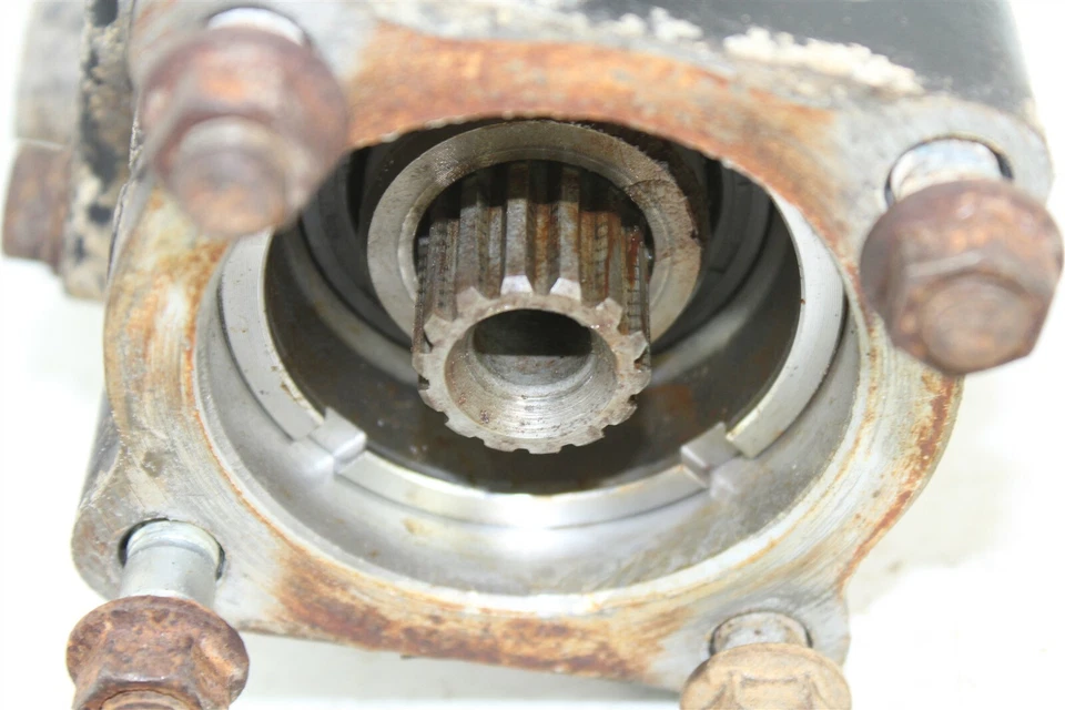 1986 Yamaha Moto-4 225 Rear Differential - Image 4 of 4