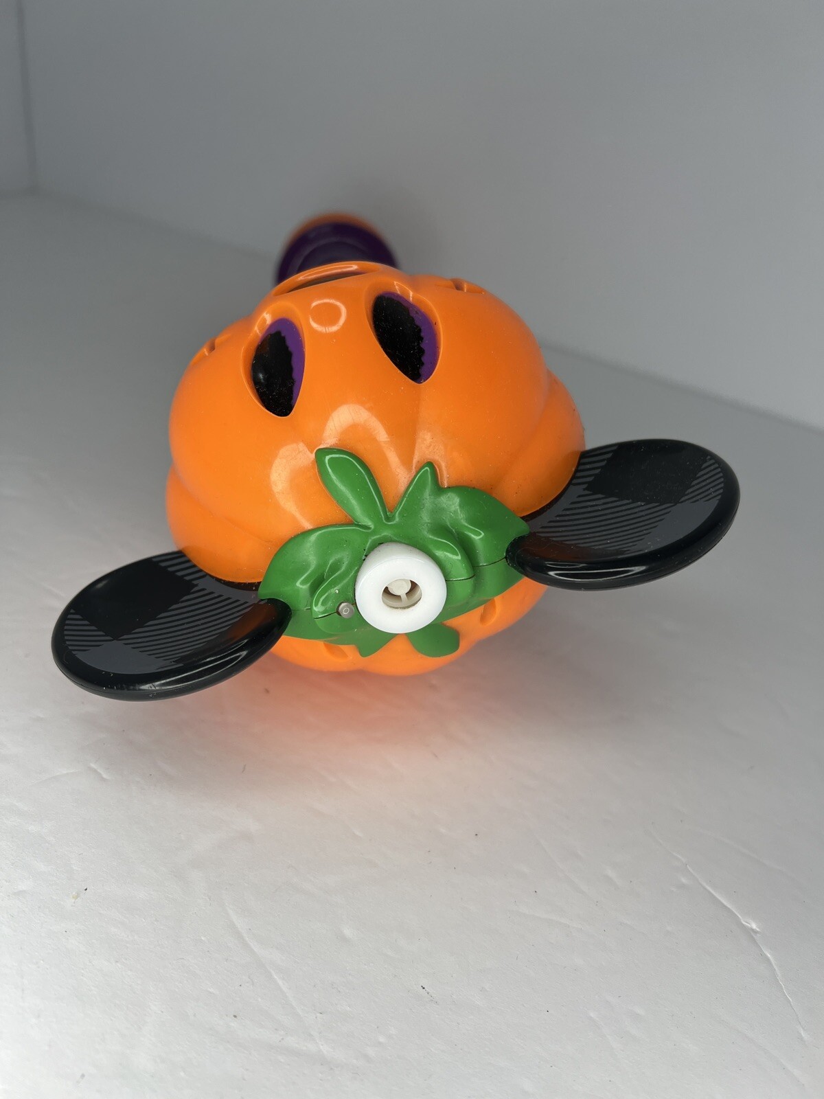 Picture 3 of 8