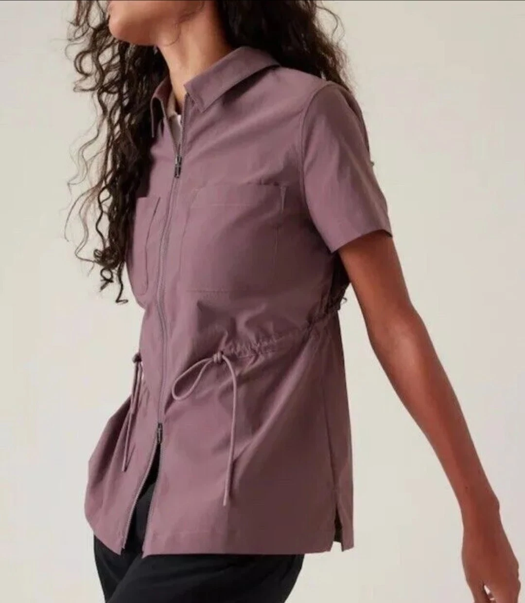 Athleta Advantage Cinch Top Medium Purple Short Sleeve Full Zip Vented 533014-02