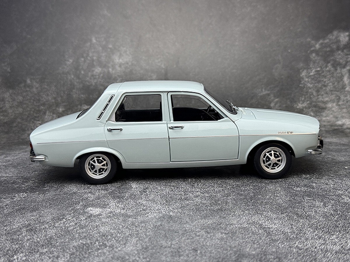 Norev 1/18 Scale Renault 12 TS White Diecast Car Model Toy