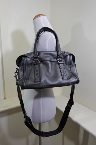 Marc Jacobs Umhängetasche Silber Metallic Leder Modedesigner