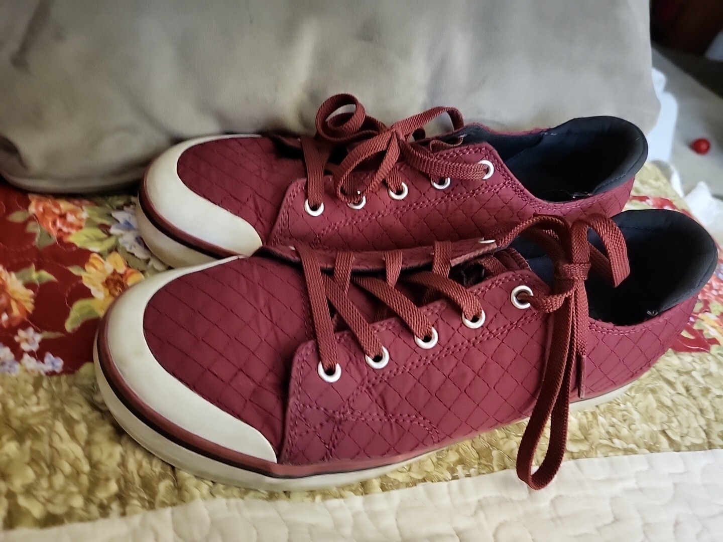 Scarpe Keen donna taglia 10W Elsa sneakers basse marrone e bianco trapuntato