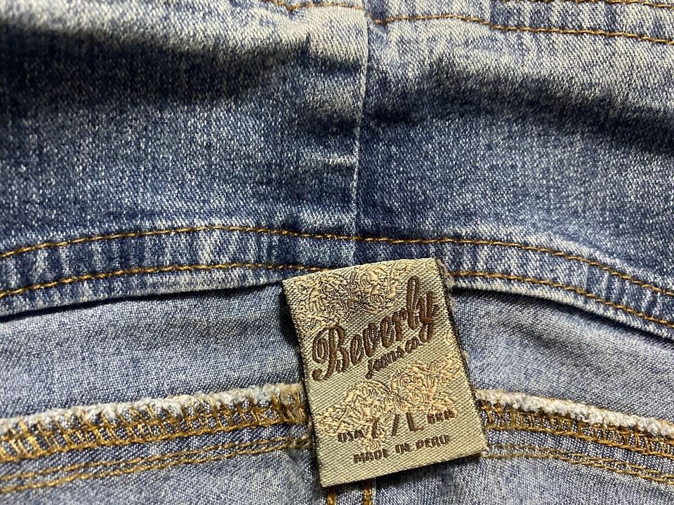 Beverly Jeans Co Vaqueros Peruvianos Lavado Ligero Talla 7 Pierna Ajustada Usados Foto 2 de 4