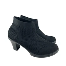Bernie Mev Women's Doll Ankle Sock Booties Size 9 Black Block Heel Stretch Knit