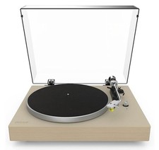 Mitchell Acoustics TT2 Oak Bluetooth Turntable with Phono Pre-Amp