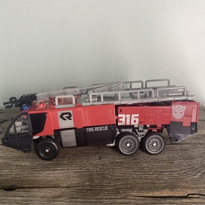 Transformers DOTM Sentinel Prime COMPLETE Leader Airport Fire Crash Truck