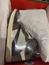 Nike Air Jordan 1 High Travis Scott Mocha Gr....