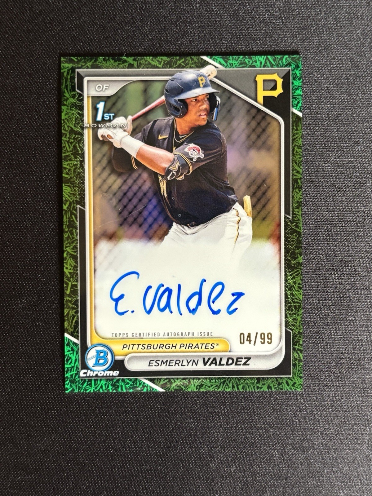 2024 Bowman Chrome Esmerlyn Valdez 1st Auto Green Grass On Card Refractor  /99