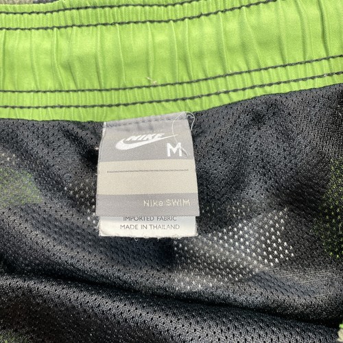 Vtg NIKE Swimming Trunks Mens Medium Hawaiian Black Floral Draw String Swoosh - Picture 4 of 9