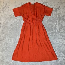 Everlane Japanese Go Weave V-neck Midi Dress with pockets