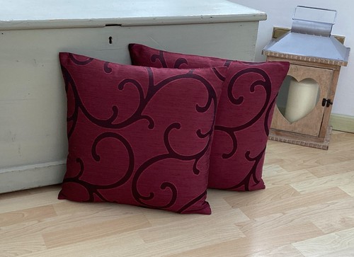Burgundy wine Italian silk reversible Handmade UK Decorative cushion cover - Picture 3 of 3
