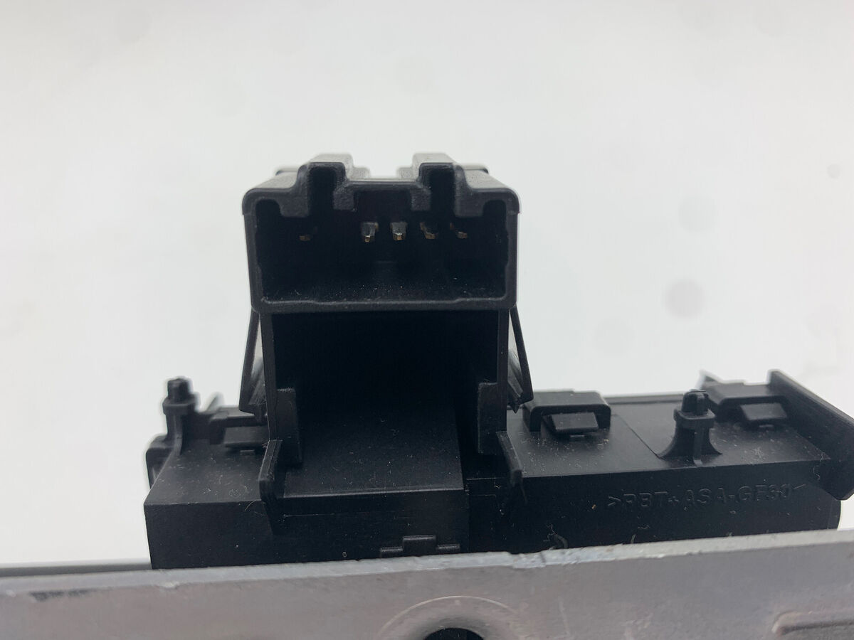 s-l1200.jpg s-l1200.jpg