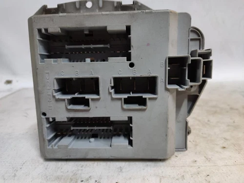 Porta Fusibili per IVECO DAILY FURGÓN Caja cerrada 29L... batalla 3000L 765854 - Foto 3 di 3