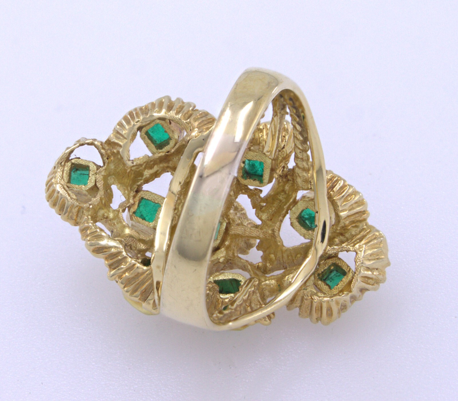 Emerald, Yellow Gold Ring - image 4