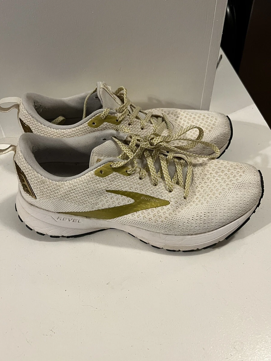 BROOKS Revel 4 Running Shoes Women’s Size 8B Gold/White 1203371B102