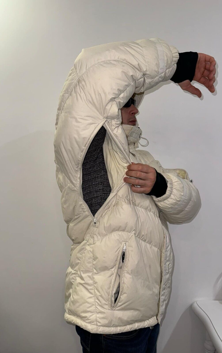 RARE Vintage Oakley Men's Full Zip Hooded Soft Wear Puffer RARE Vintage Oakley Men's Full Zip Hooded Soft Wear Puffer