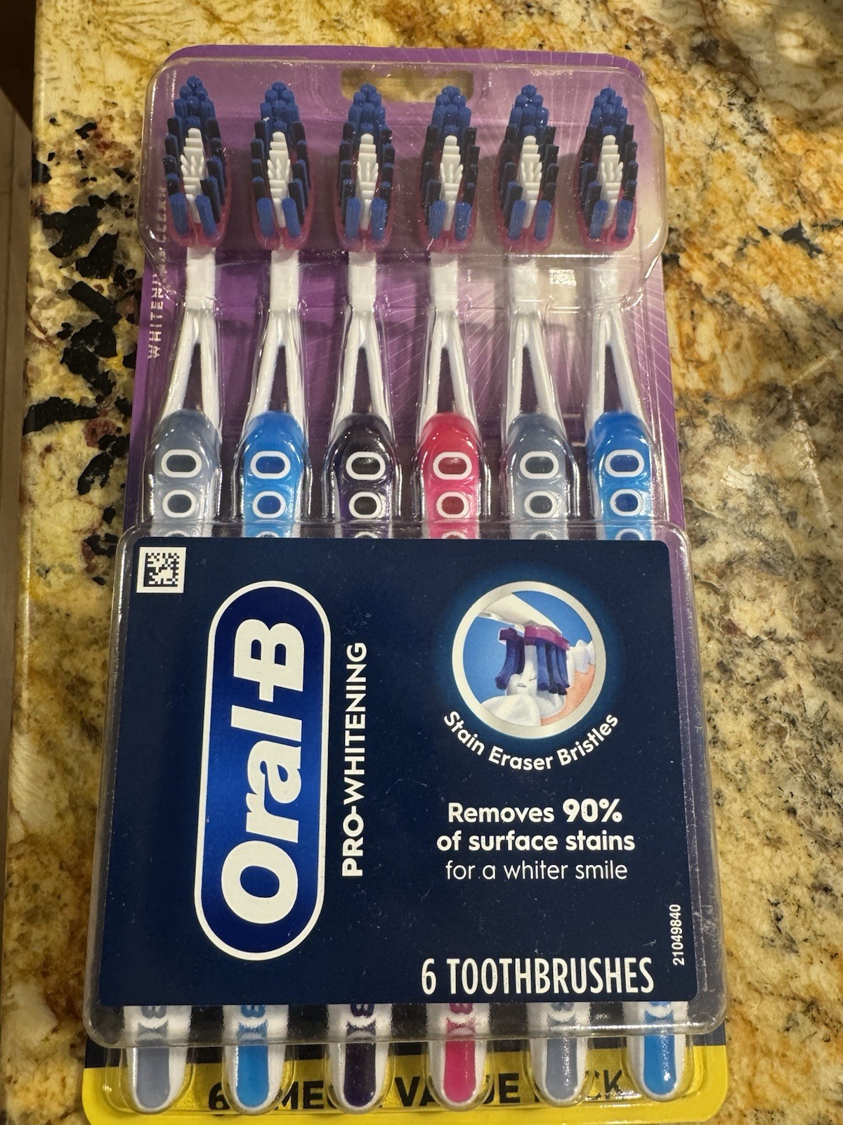 3D White Pro-Flex Toothbrushes, Soft 6 Count New BUY HERE! S