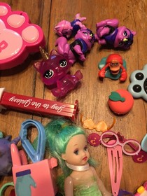 Large Lot of Small Toys,Figures,Little Pony,Accessories,Hatchimals,Variety