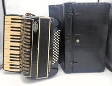 FISARMONICA GUERRINI "PORTORECANATI" COMPLETA DI CUSTODIA NERA-