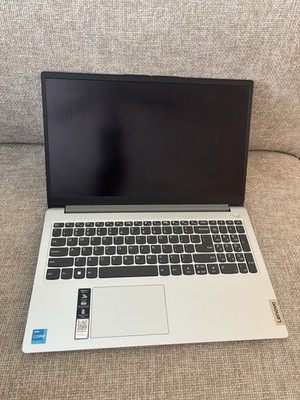 Lenovo IdeaPad 1i 15'' Intel Core i3 Laptop Silver, Webcam, HDMI, USB-C