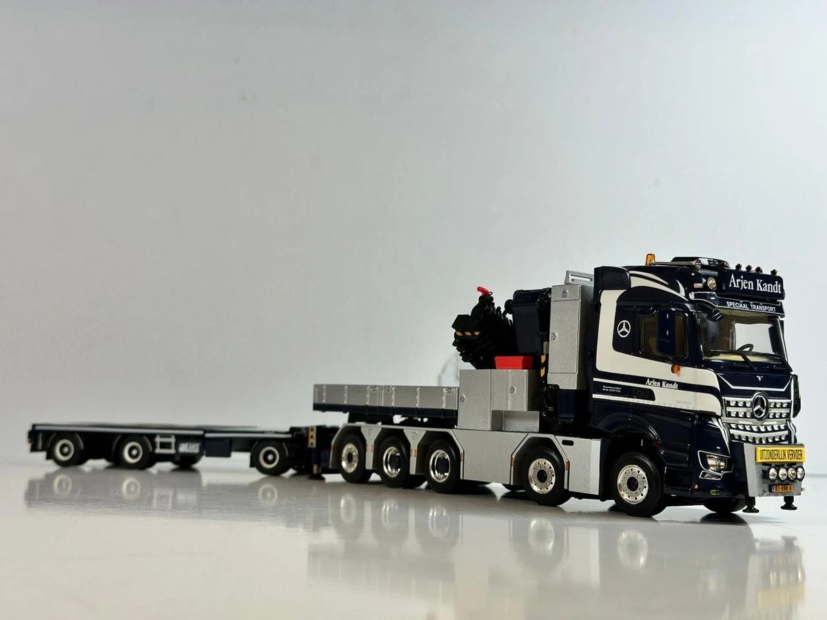 Mercedes-Benz WSI Contemporary Manufacture Diecast Cars, Trucks