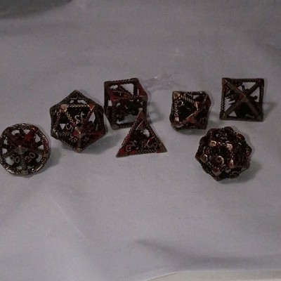Metal Polyhedral Dice Set for Dungeons & Dragons - Red and Black