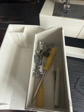 Lervia KH4000 Sewing Machine