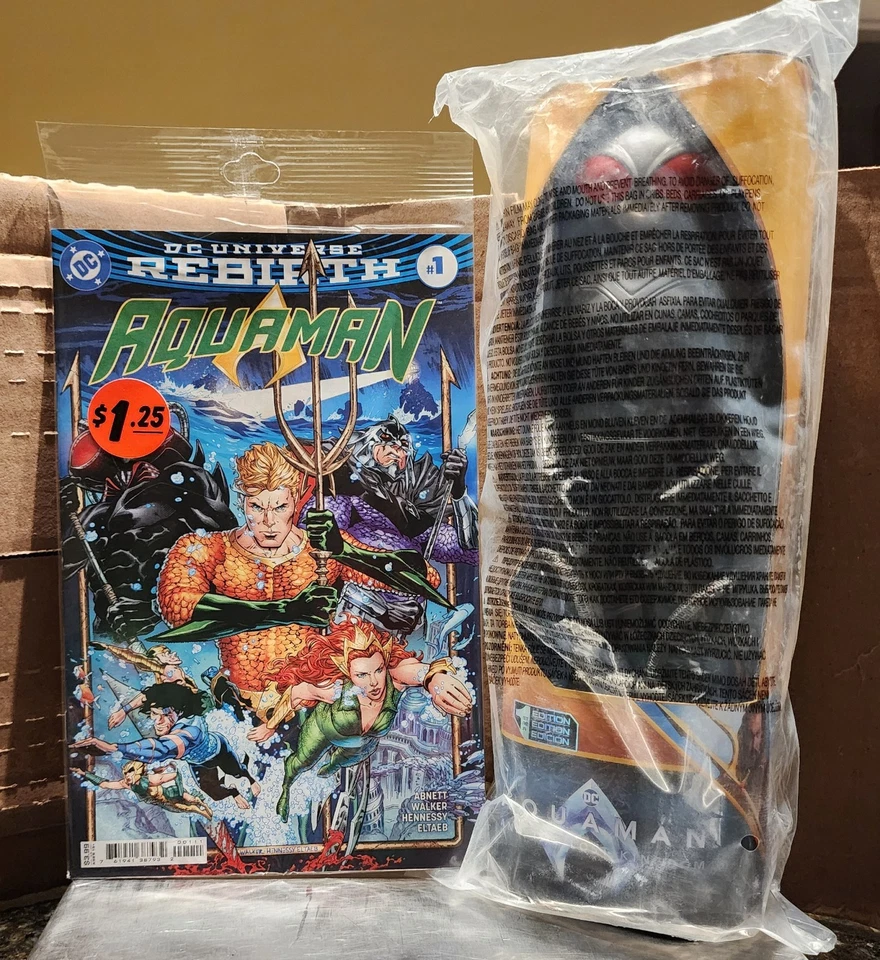 NUEVO Combo DC Comic Rebirt AQUAMAN #1 & 12" MANTIS NEGRA Posable Figura de ACCIÓN Foto 2 de 4