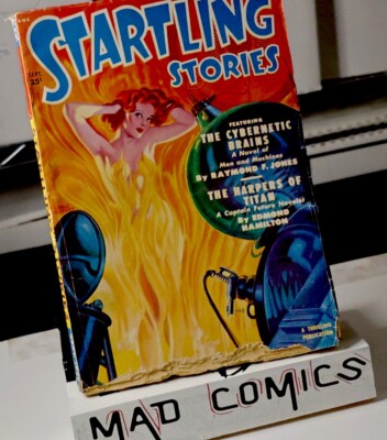 Startling Stories Pulp Magazine September 1950 Earle Bergey