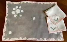 Vintage Hand Embroidered Madeira Breakfast Tray Set  WW559