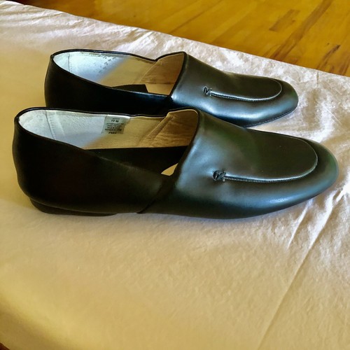Black Leather House Shoe Slipper 2751 